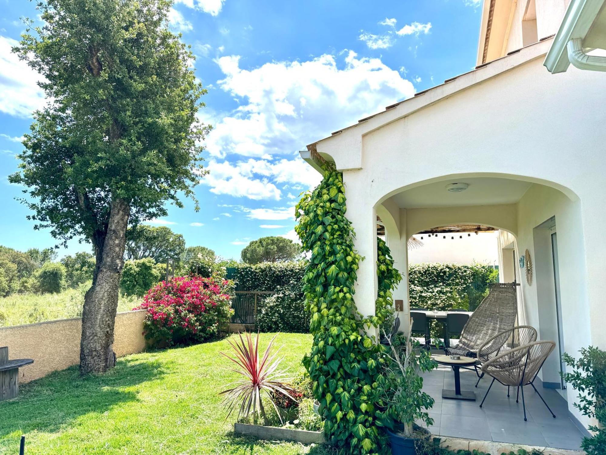 Jolie Maison Borgo Trois Chambres Trois Salles De Bain Esterno foto